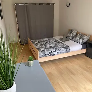 appartement-a.midi-pyreneeshotels.com/